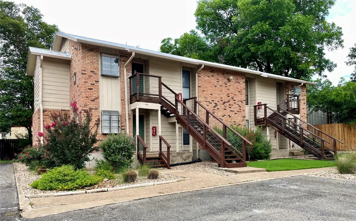 421 W San Antonio St #i 2, San Marcos, TX 78666 - #1