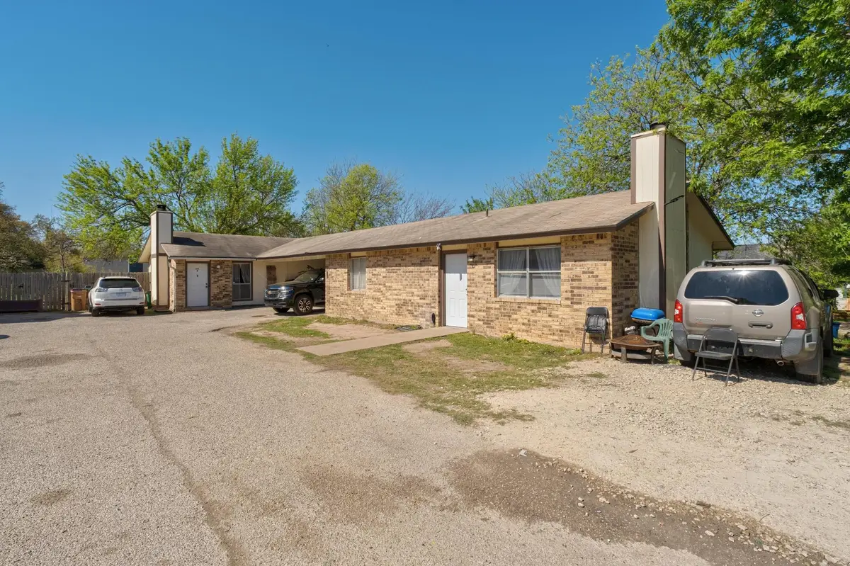 413 Thelma Dr, Austin, TX 78745 - #1