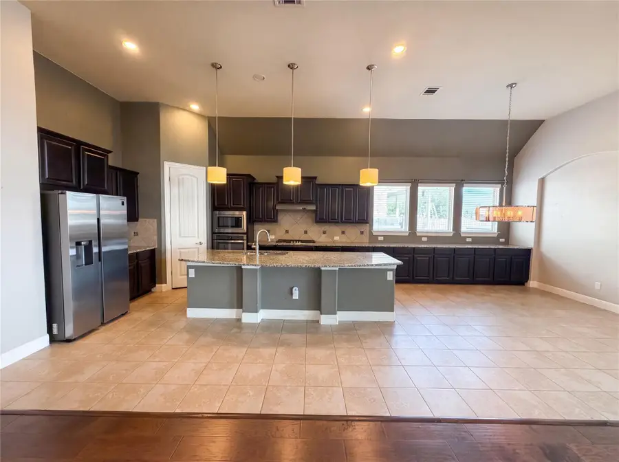 122 Bluehaw Dr, Georgetown, TX 78628 - #2