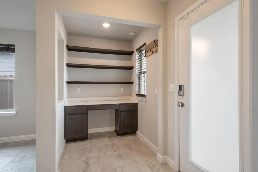 8214 Cottage Rose Dr, Austin, TX 78744 - #3