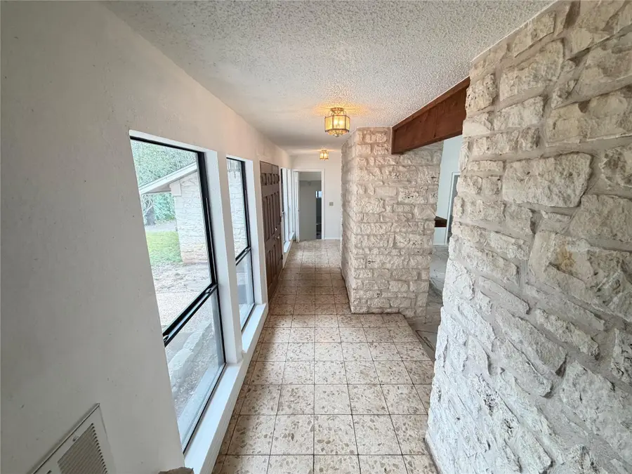 7509 Hart Ln, Austin, TX 78731 - #3