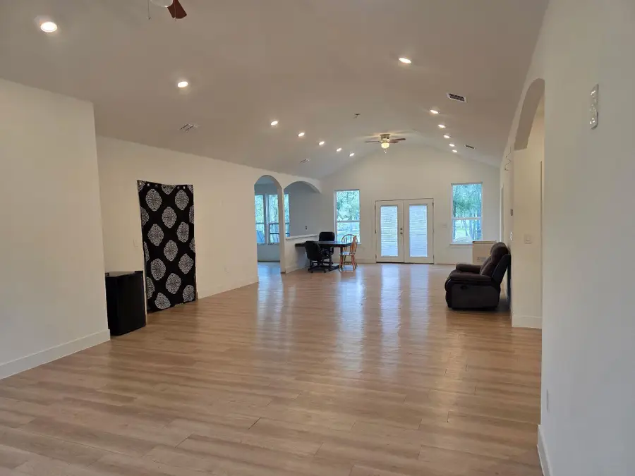 134 Plumeria Dr, Dale, TX 78616 - #3