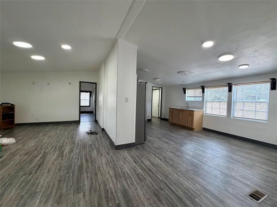 19511 Blanco Dr, Lago Vista, TX 78645 - #3