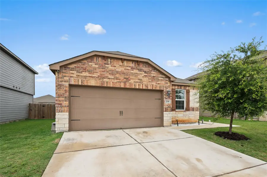 206 Star Spangled Dr, Liberty Hill, TX 78642 - #2