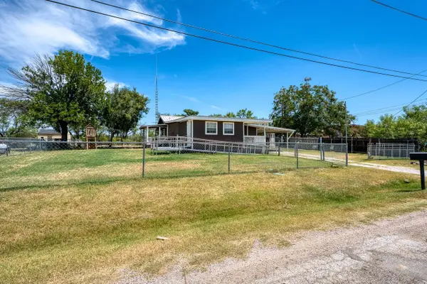 225 E Greencastle, Granite Shoals, TX 78654