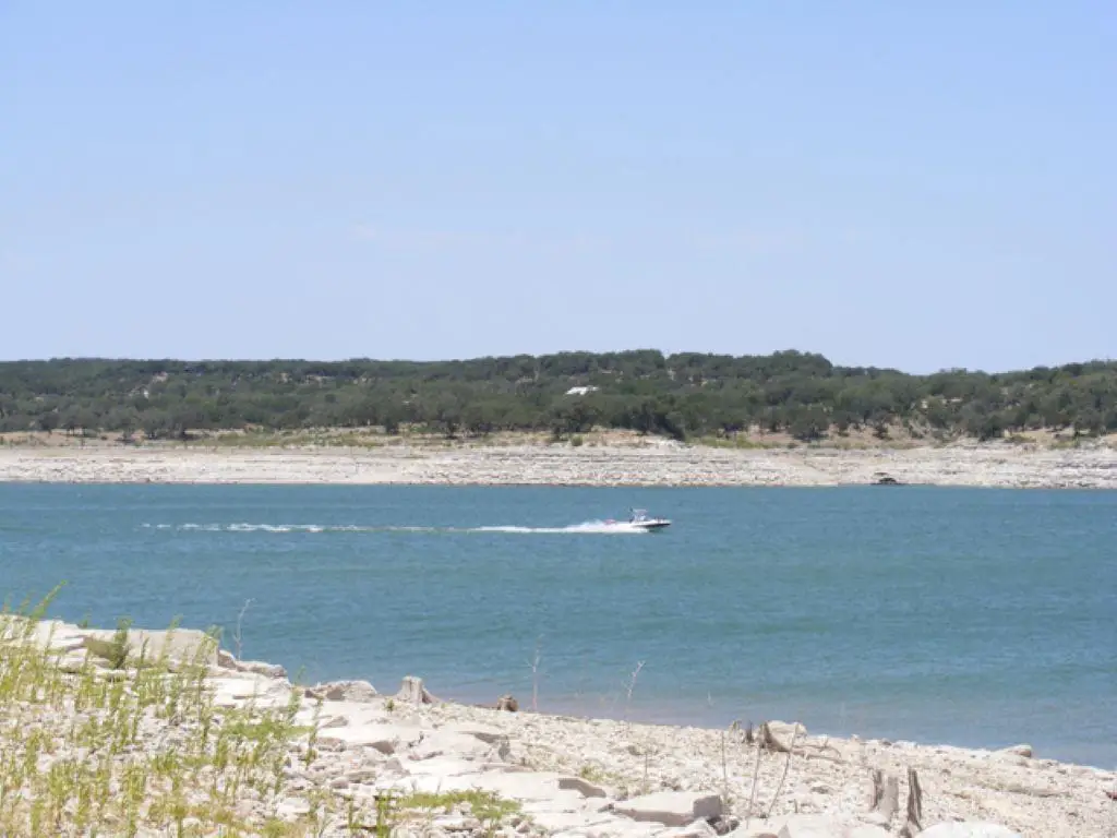 738 Deckhouse Dr, Point Venture, TX 78645 - #1