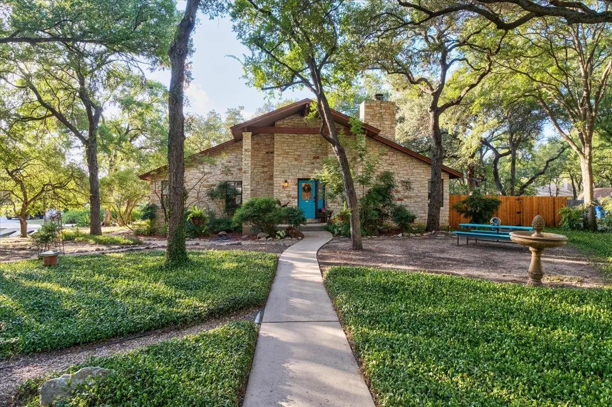 208 Daybreak Cv, Buda, TX 78610 - #1