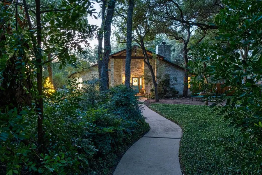 208 Daybreak Cv, Buda, TX 78610 - #3
