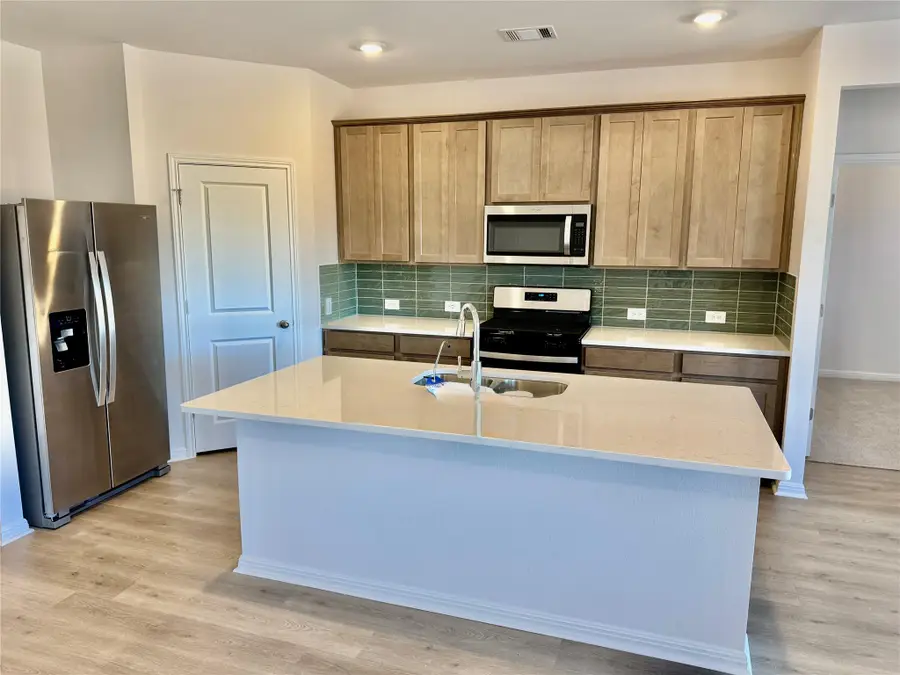 185 Fossil Dr, Kyle, TX 78640 - Image #2