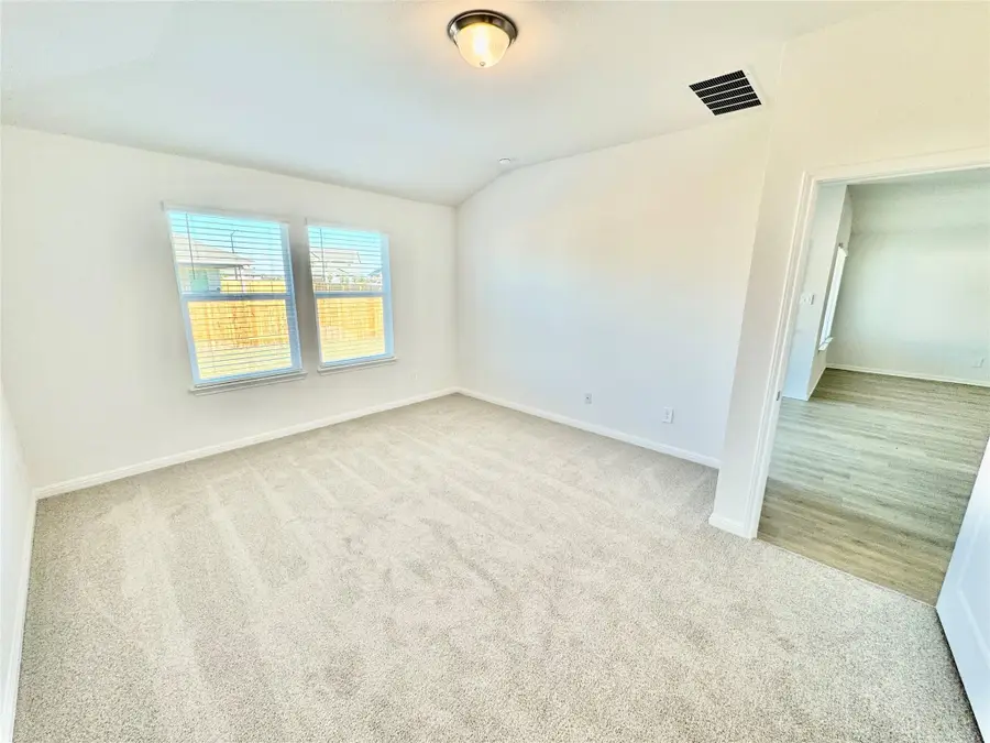 185 Fossil Dr, Kyle, TX 78640 - Image #3