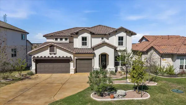 121 Serene Hilltop Cir, Austin, TX 78738