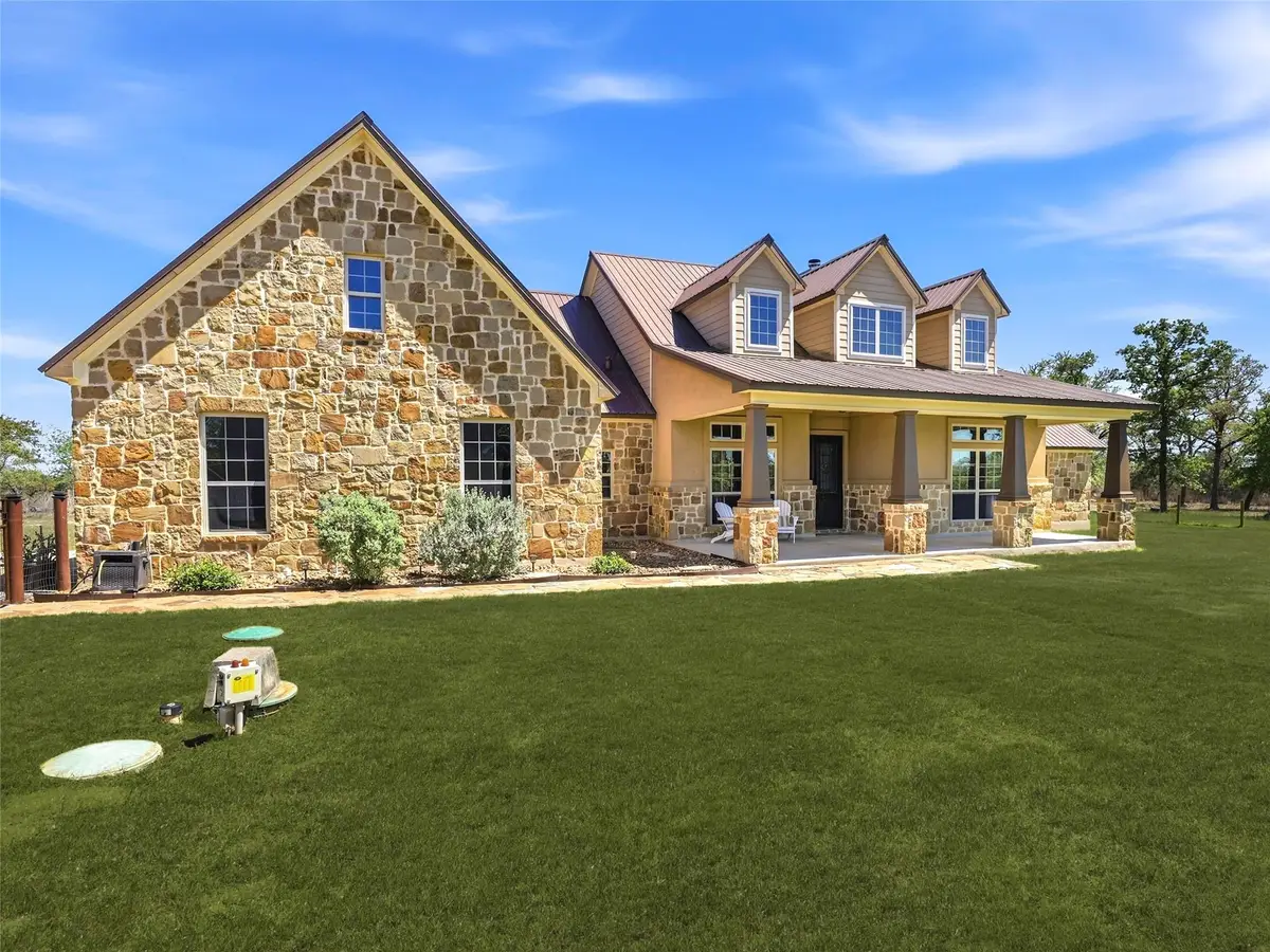 1211 Copperhead Rd, Seguin, TX 78155 - #1