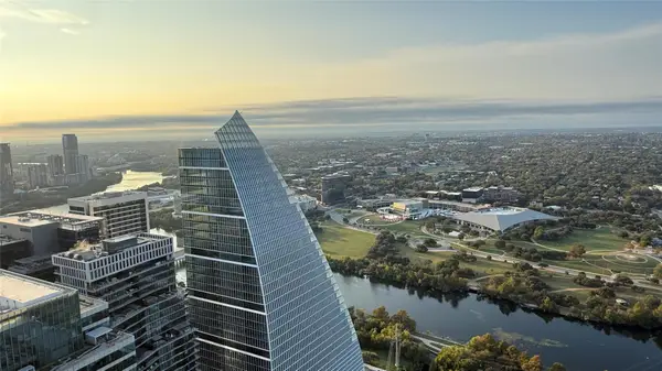 301 West Ave #4906, Austin, TX 78701