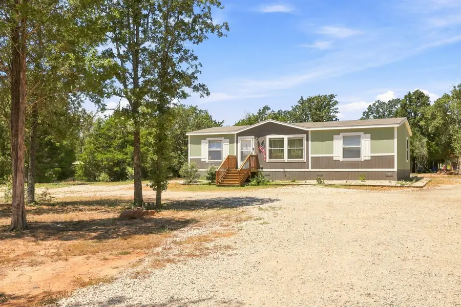 1039 Trailside Dr, Elgin, TX 78621 - #2
