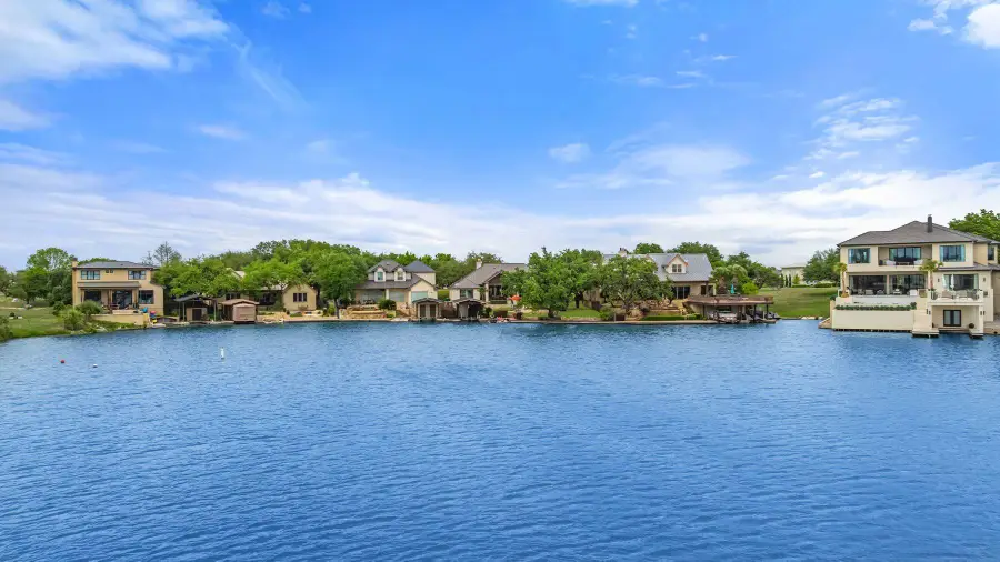 113 Wennmohs Pl, Horseshoe Bay, TX 78657 - #3