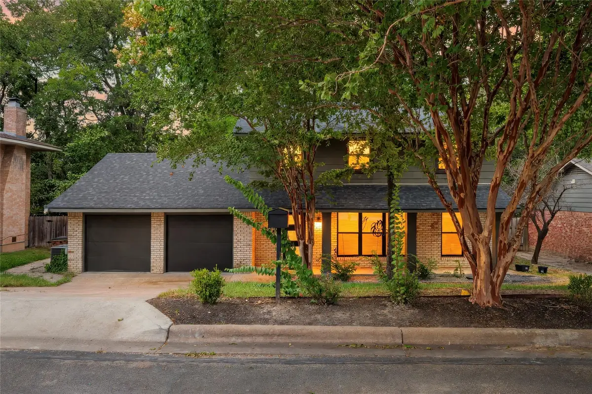 7019 Creighton Ln, Austin, TX 78723 - #1