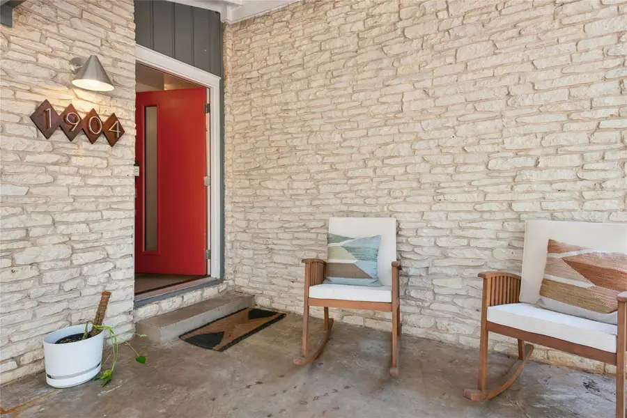 1904 Parkside Ln, Austin, TX 78745 - #2
