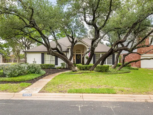 11042 Crossland Dr, Austin, TX 78726