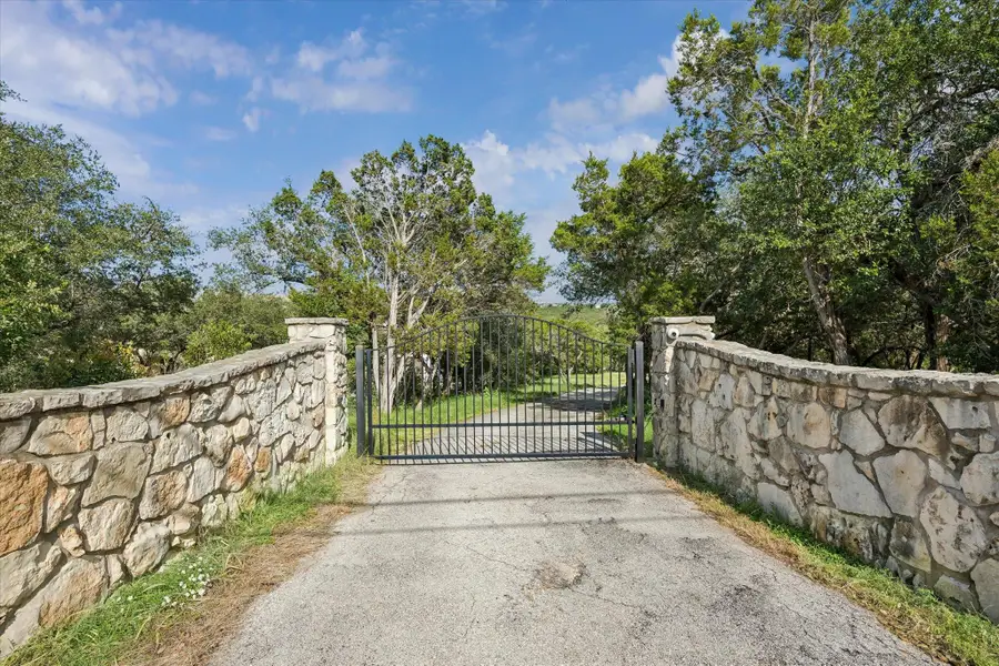 3719 Bee Creek Rd, Spicewood, TX 78669 - #3