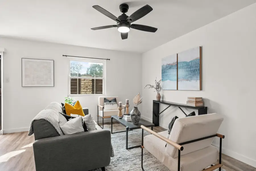 5616 Emerald Forest Dr #101, Austin, TX 78745 - #2