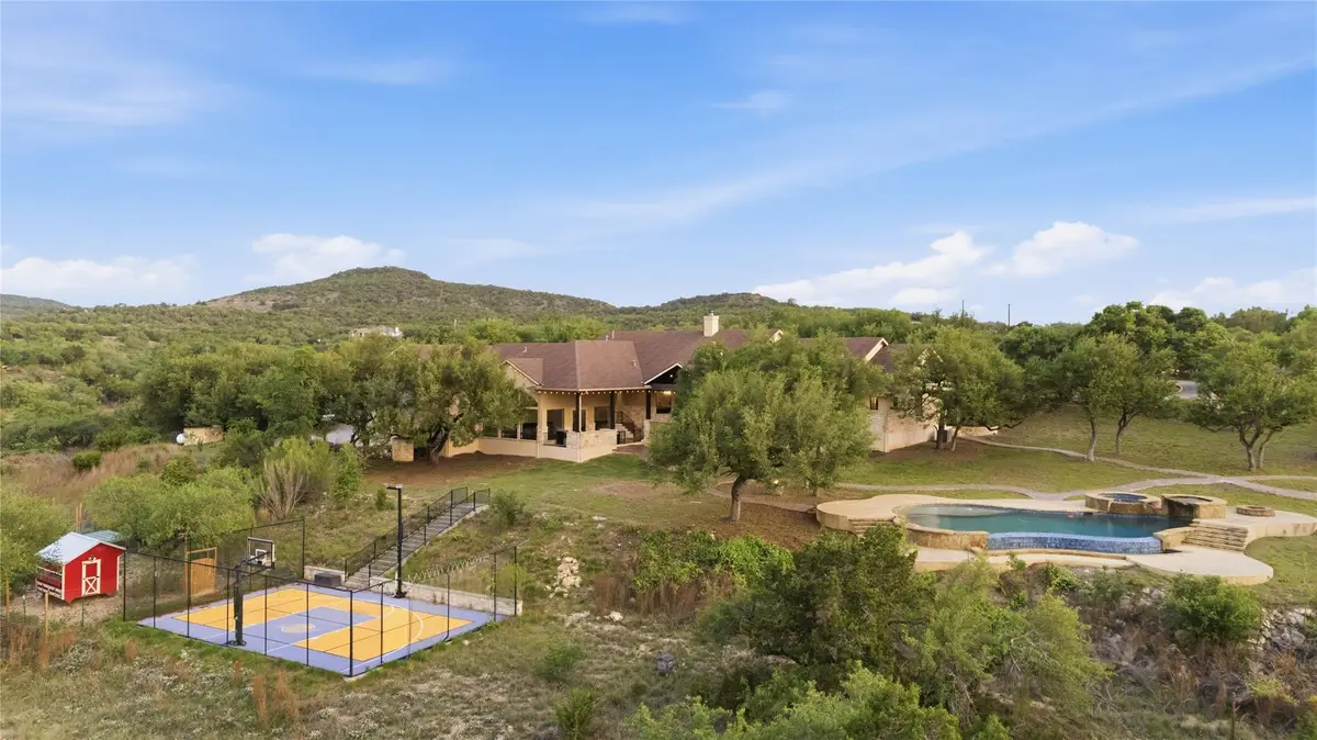 9805 Grand Summit Blvd, Dripping Springs, TX 78620 - #1