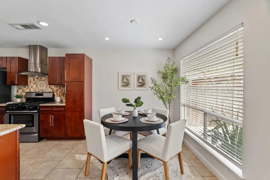 2604 Cockburn Dr, Austin, TX 78745 - #2