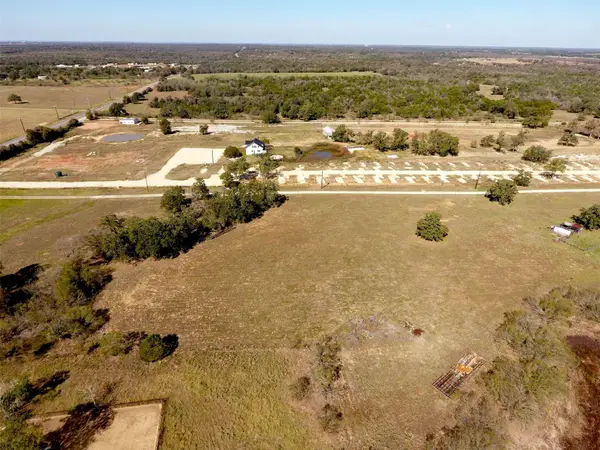 000 Fm 812 Rd, Cedar Creek, TX 78612