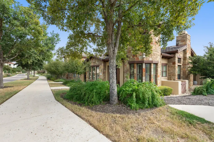 108 Rivalto Cir #5, Lakeway, TX 78734 - Image #2