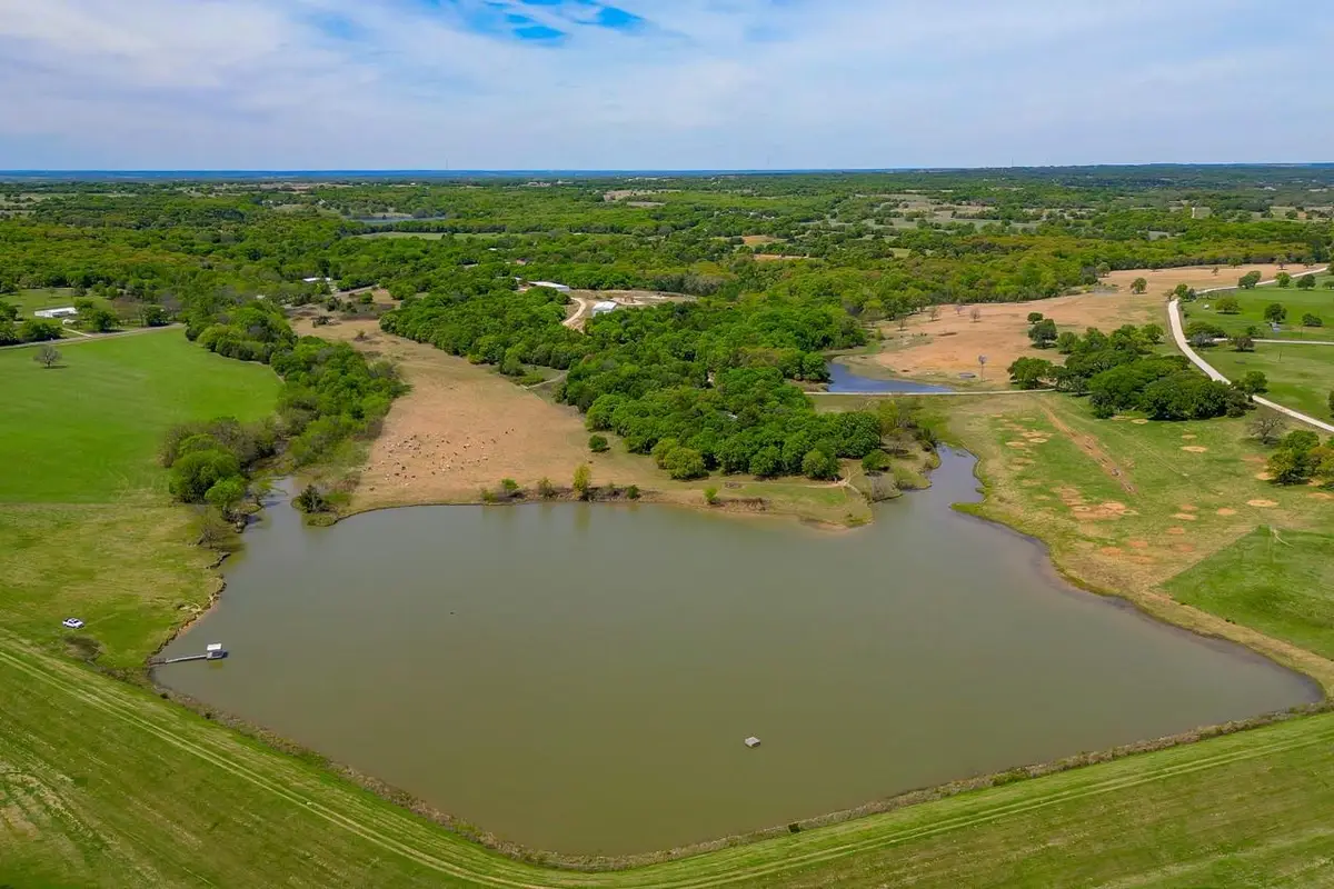 2145 Fm 922, Forestburg, TX 76239 - #1