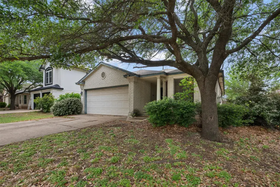 1704 W Pflugerville Pkwy, Round Rock, TX 78664 - #2