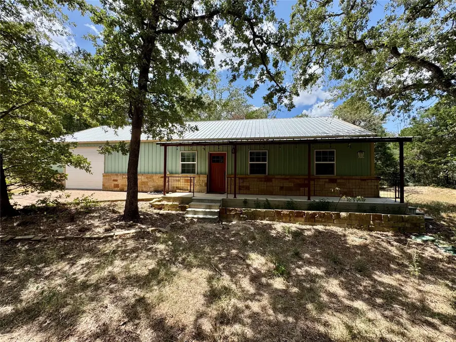 134 Elgin Woods Ln, Elgin, TX 78621 - #3