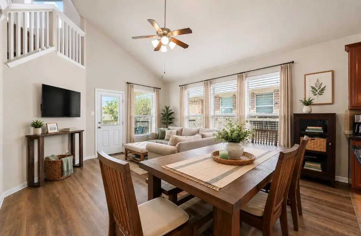 196 Lavender Ln, Buda, TX 78610 - #1