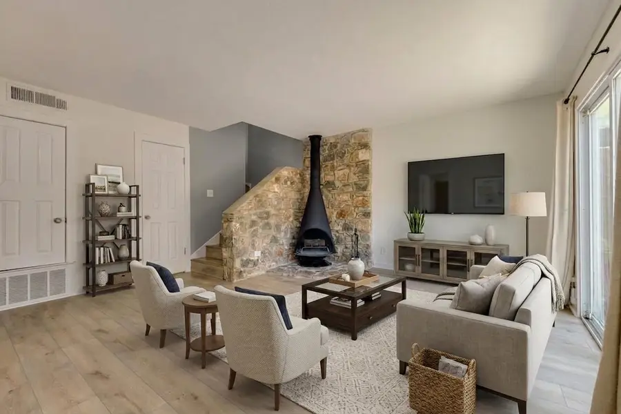 1208 Hollow Creek #105, Austin, TX 78704 - #2