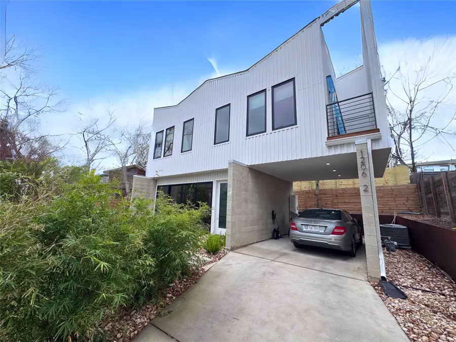 1206 Luna St #2, Austin, TX 78721 - Image #2