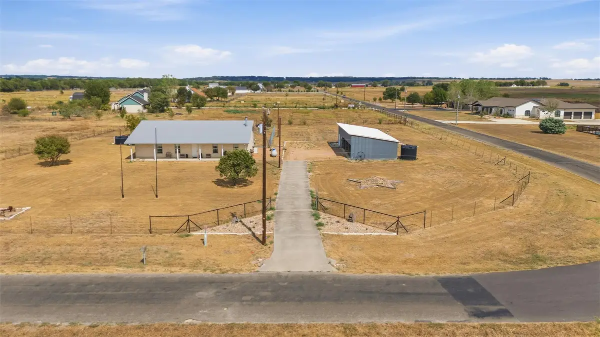725 County Road 124, Georgetown, TX 78626 - #1