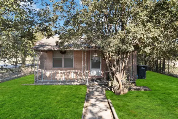 1113 N Old Highway 81, Kyle, TX 78640