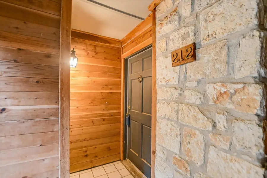 8200 Neely Dr #212, Austin, TX 78759 - #2