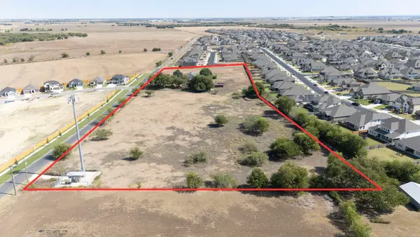 900 County Road 132 Rd, Hutto, TX 78634