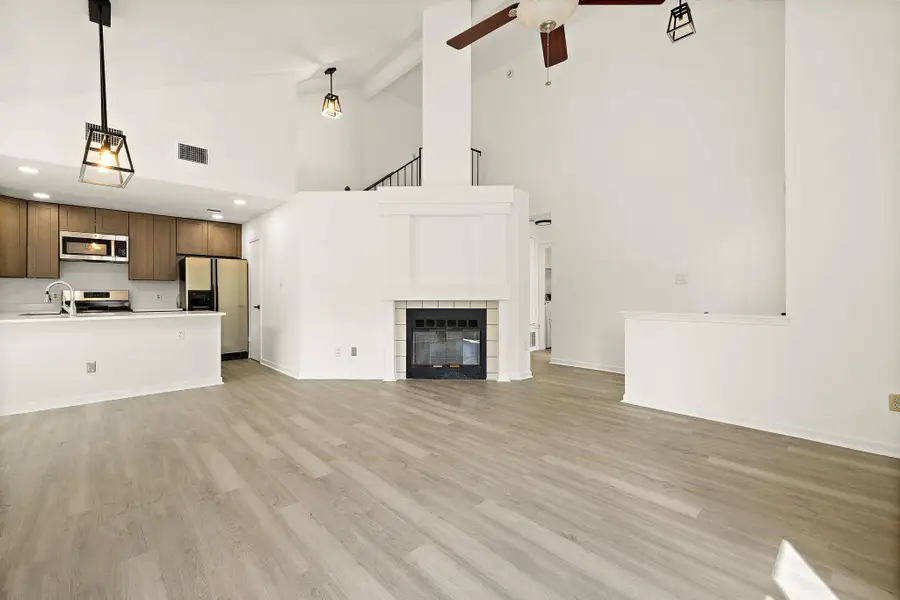 12009 Sky West Dr, Austin, TX 78758 - #2