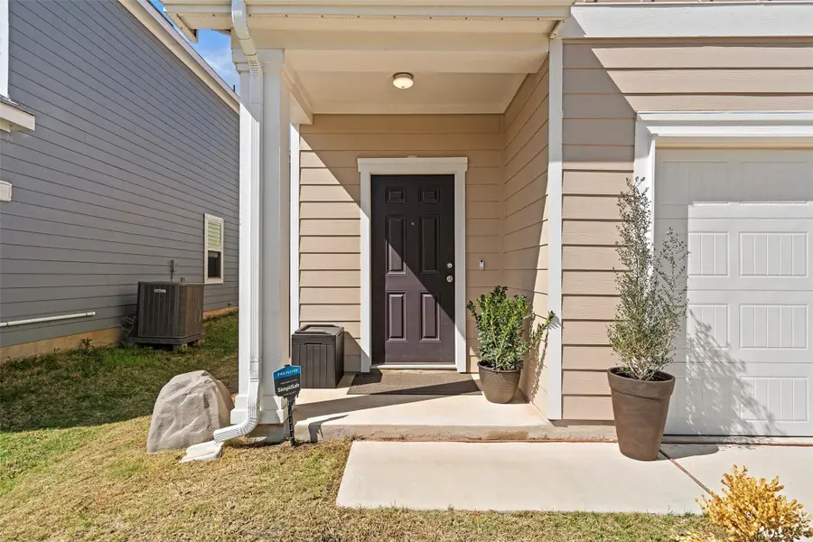 305 Redfish Ln, Hutto, TX 78634 - #2