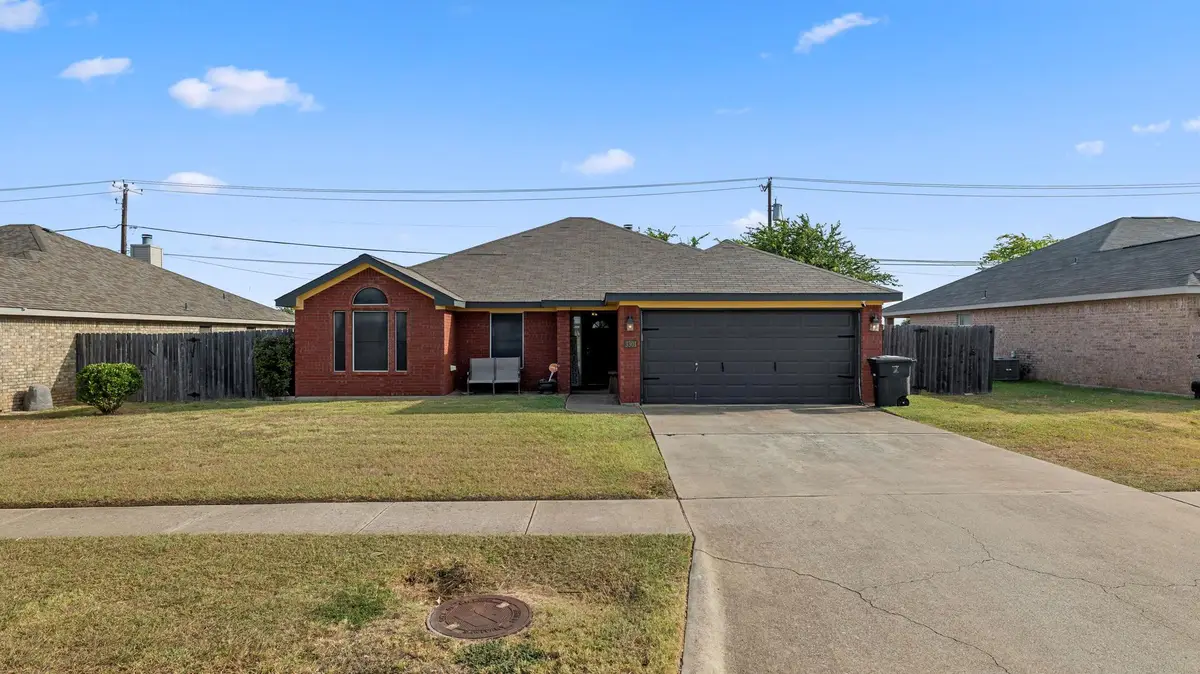 3301 Woodrow Dr, Killeen, TX 76549 - #1