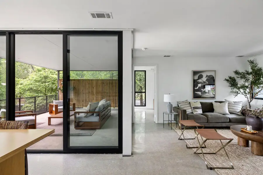 9400 Shady Oaks Dr, Austin, TX 78729 - #3