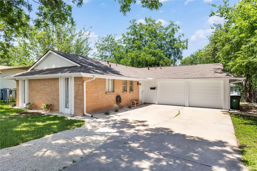 8800 Parkfield Dr, Austin, TX 78758 - #2
