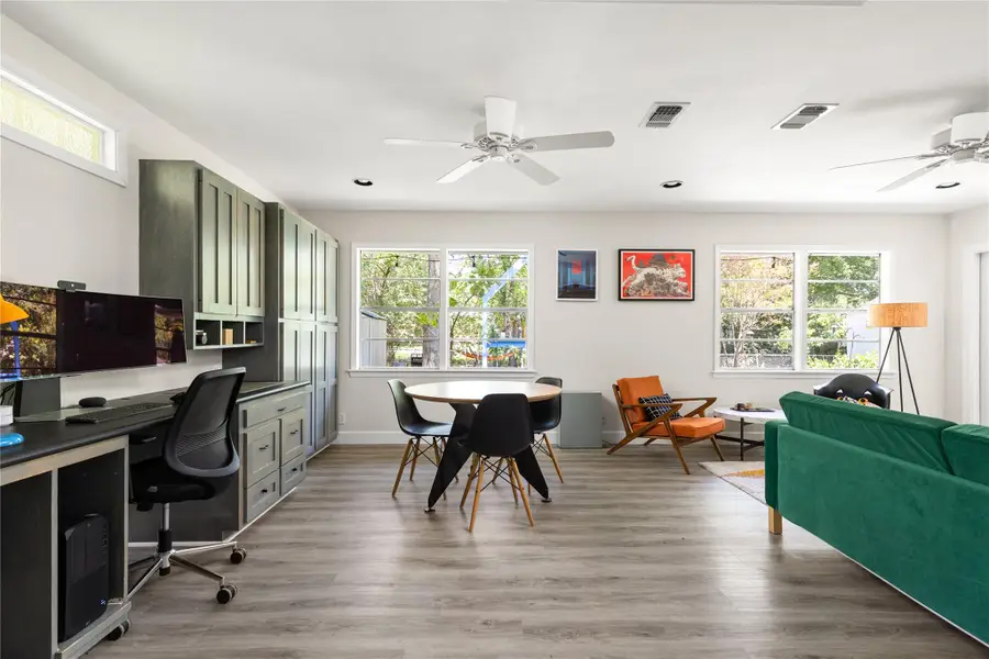 8800 Parkfield Dr, Austin, TX 78758 - #3
