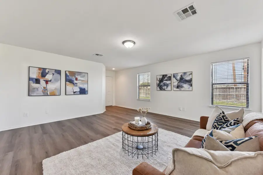 101 Bandara Woods Blvd, Elgin, TX 78621 - #2