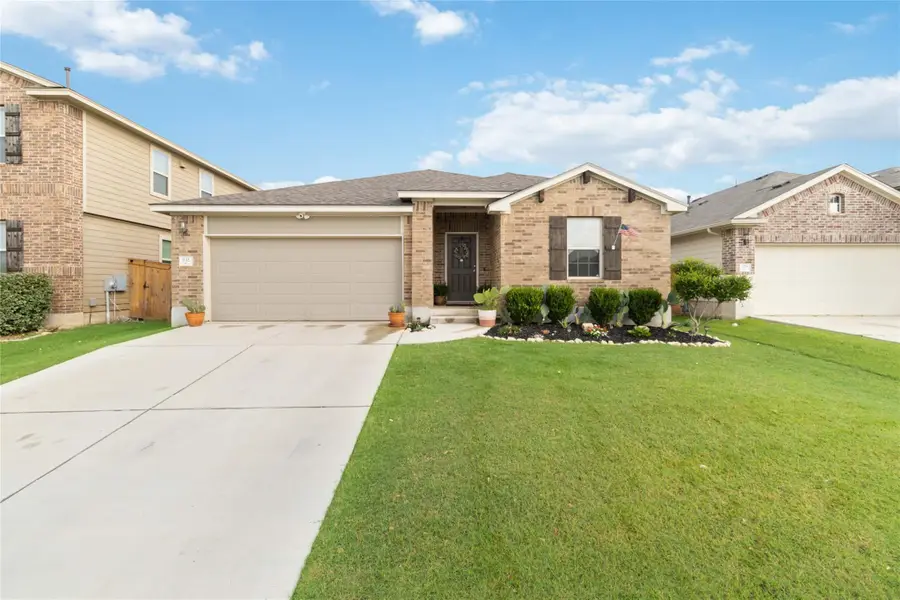 132 Sage Meadows Dr, San Marcos, TX 78666 - #2