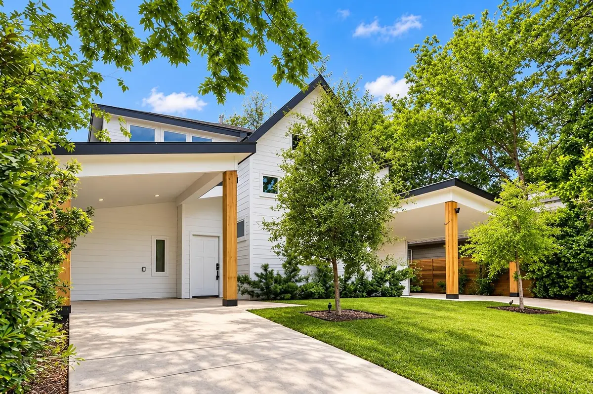 4805 Sara Dr #A, Austin, TX 78721 - #1