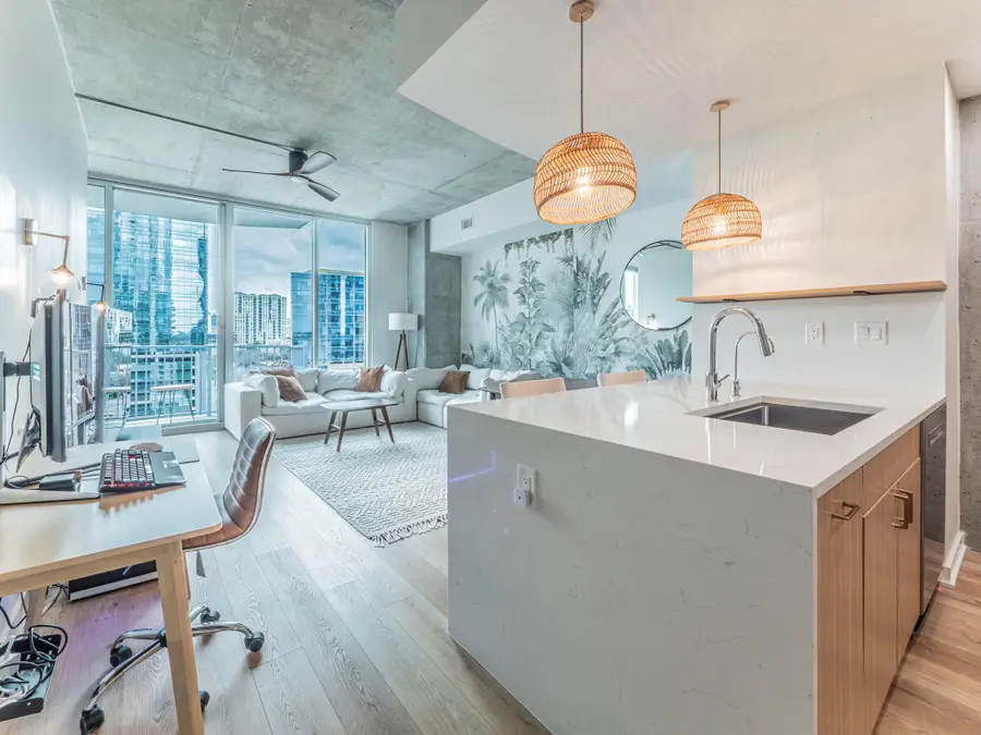 360 Nueces St #1018, Austin, TX 78701 - #3