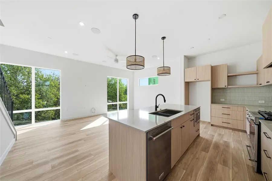 10813 Hermosillo Dr #1005, Austin, TX 78758 - Image #2