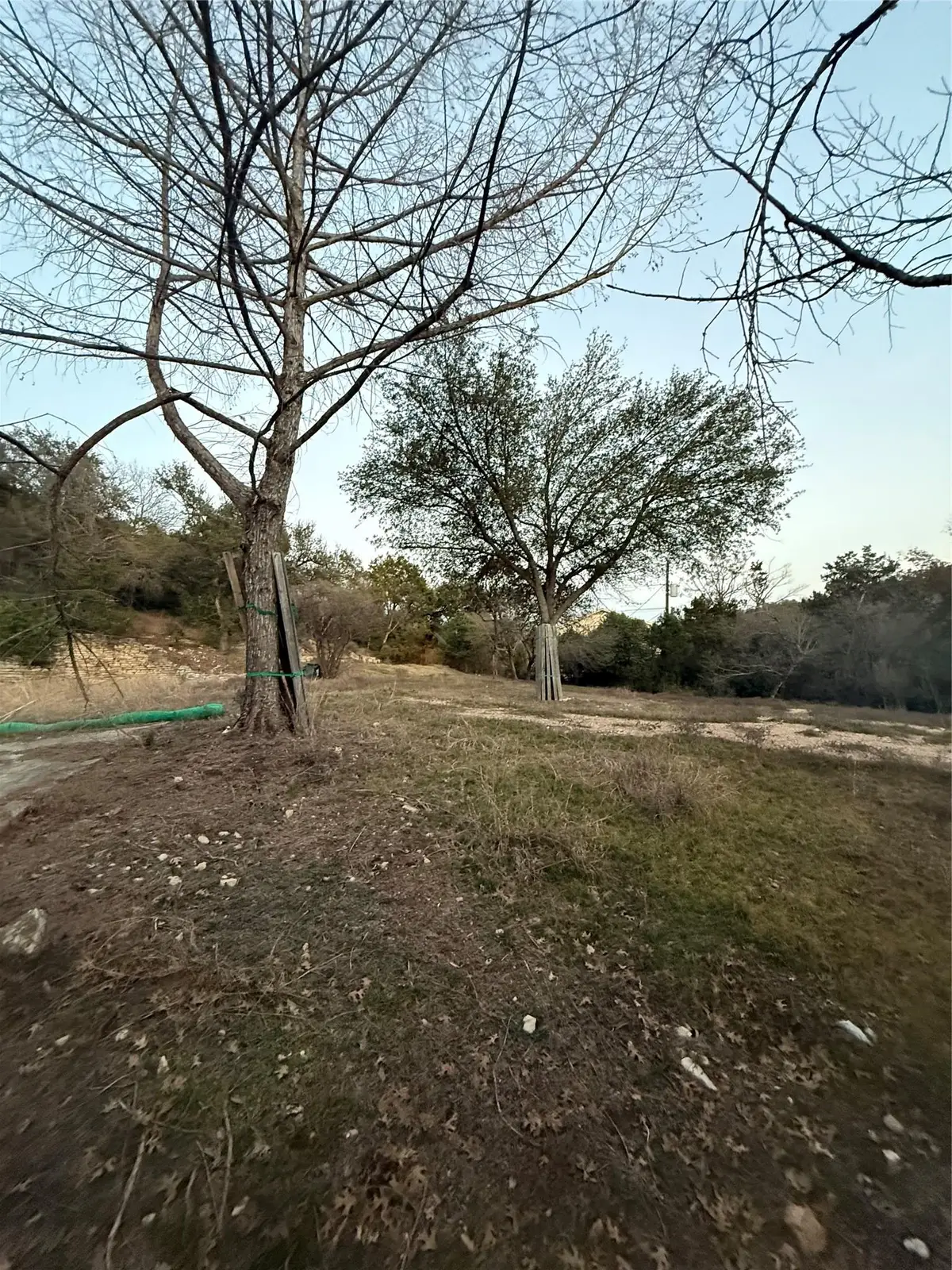 902 Yaupon Valley Rd, West Lake Hills, TX 78746 - #1